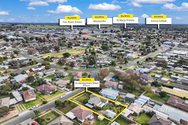 Second view of Homely house listing, 10 Montgomery Street, Echuca VIC 3564