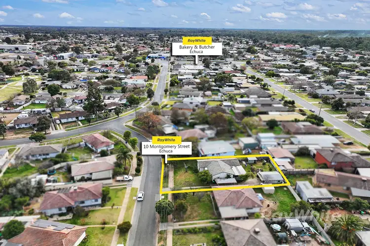 Third view of Homely house listing, 10 Montgomery Street, Echuca VIC 3564