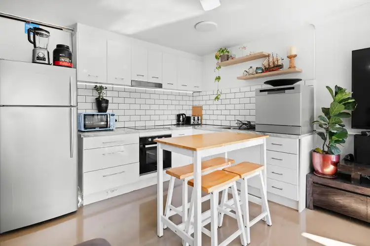 Sixth view of Homely apartment listing, 5/5 Holborow Close, Surfers Paradise QLD 4217