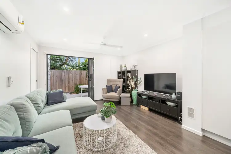 5/15 Bramble Street, Woody Point QLD 4019