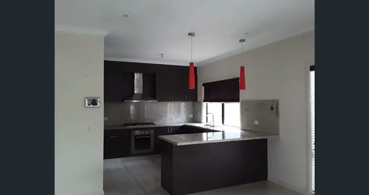 Fourth view of Homely house listing, 33 Rutherglen Way, Caroline Springs VIC 3023