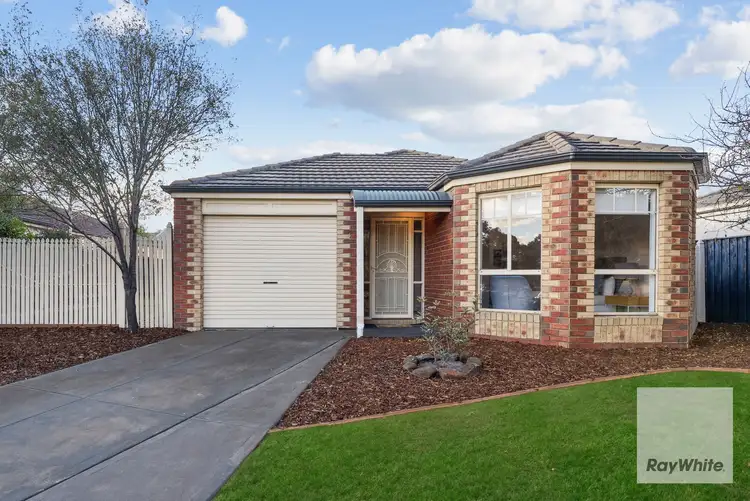 4 Shearer Close, Sydenham VIC 3037