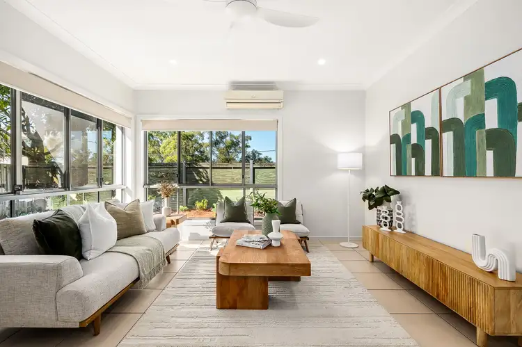 67 Highland Crescent, Belmont QLD 4153