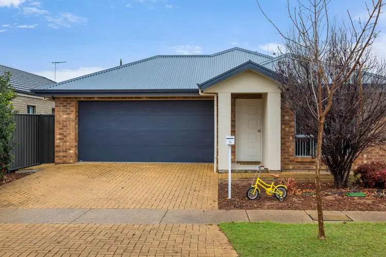 11 McEwen Road, Evanston Gardens SA 5116