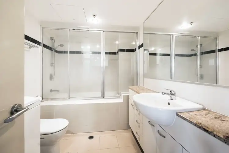 Fifth view of Homely unit listing, 3010/70 Mary Street, Brisbane City QLD 4000