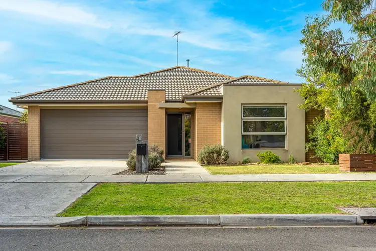 28 Prominence Boulevard, Armstrong Creek VIC 3217