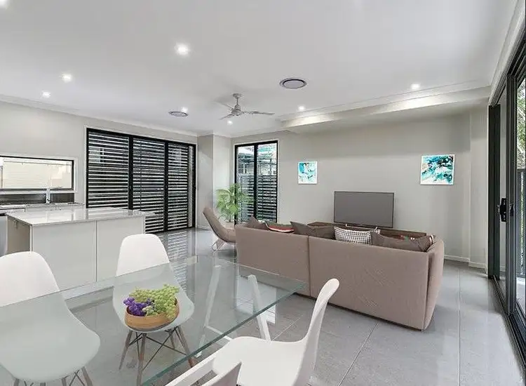 20 Probyn Street