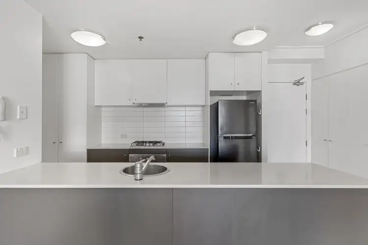 Sixth view of Homely apartment listing, 124/454 Upper Edward Street, Spring Hill QLD 4000