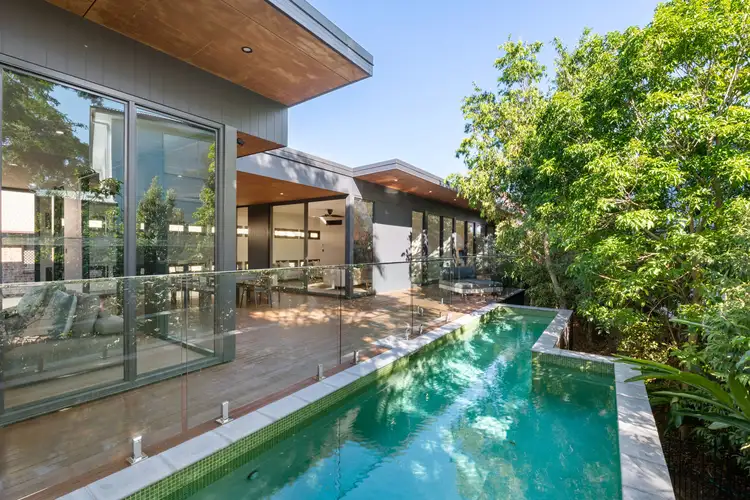 27 Katoomba Avenue, Hawthorne QLD 4171