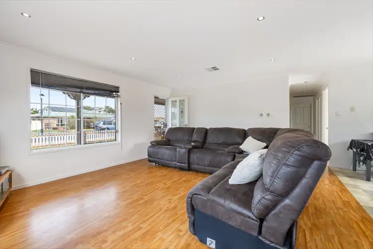 Fifth view of Homely house listing, 9 Bauhinia Court, Emerald QLD 4720