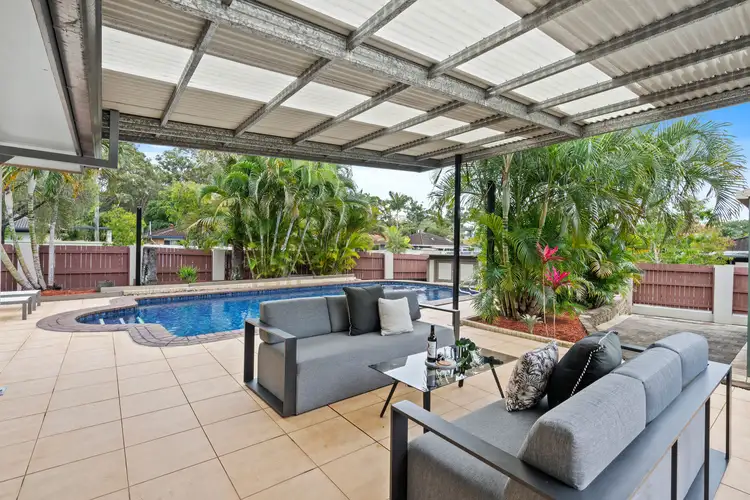 18 Lambros Drive, Benowa QLD 4217