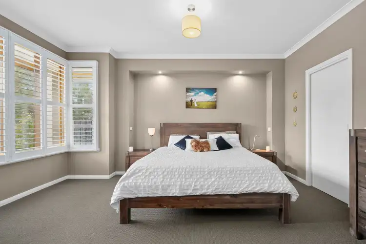 Second view of Homely house listing, 5 Nilaur Place, Lara VIC 3212