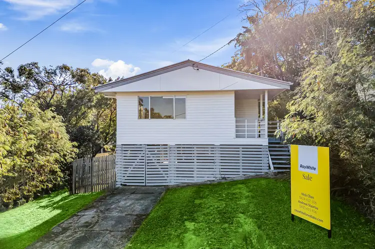 Second view of Homely house listing, 4 Warry Street, Gailes QLD 4300