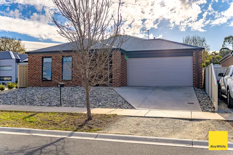 Second view of Homely house listing, 5 Webdon Drive, North Bendigo VIC 3550