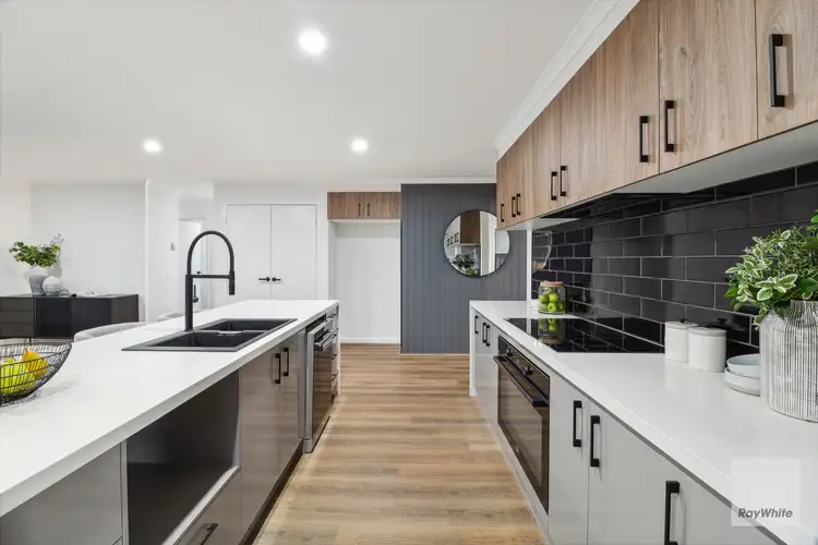 Fifth view of Homely house listing, 30 Glenelg Boulevard, Taylors Hill VIC 3037