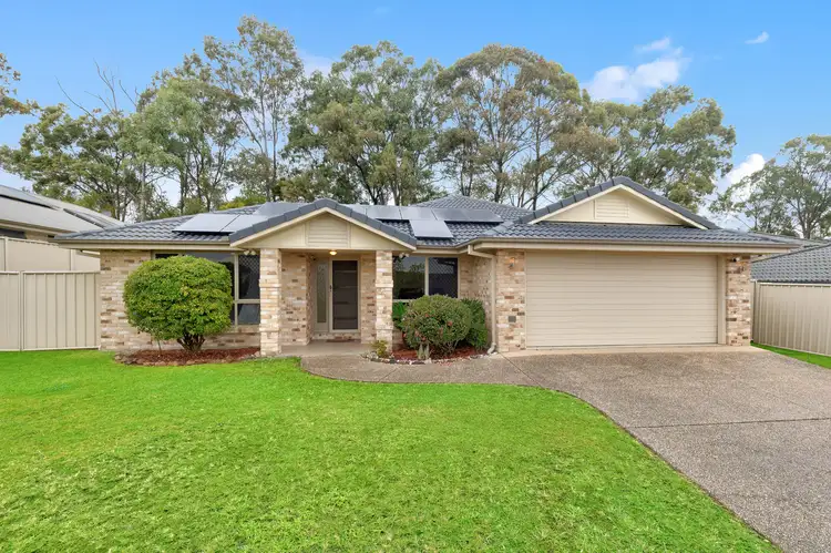 27 Bobbie Street, Parkinson QLD 4115
