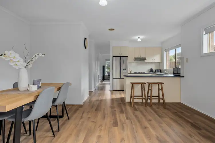 Fifth view of Homely townhouse listing, 1/90 Edgars Road, Thomastown VIC 3074