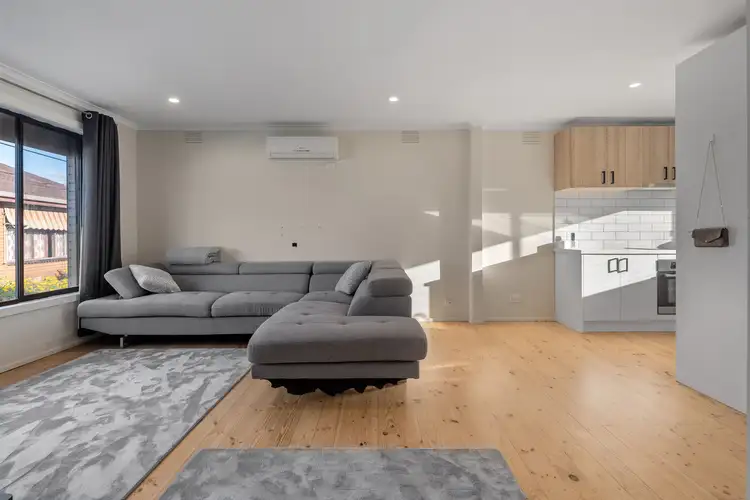 Third view of Homely unit listing, 2/1 Rochdale Square, Lalor VIC 3075