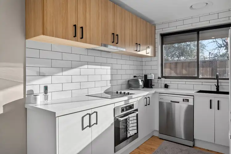 Fourth view of Homely unit listing, 2/1 Rochdale Square, Lalor VIC 3075