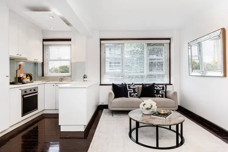 Third view of Homely apartment listing, 28/4 Macleay Street, Potts Point NSW 2011