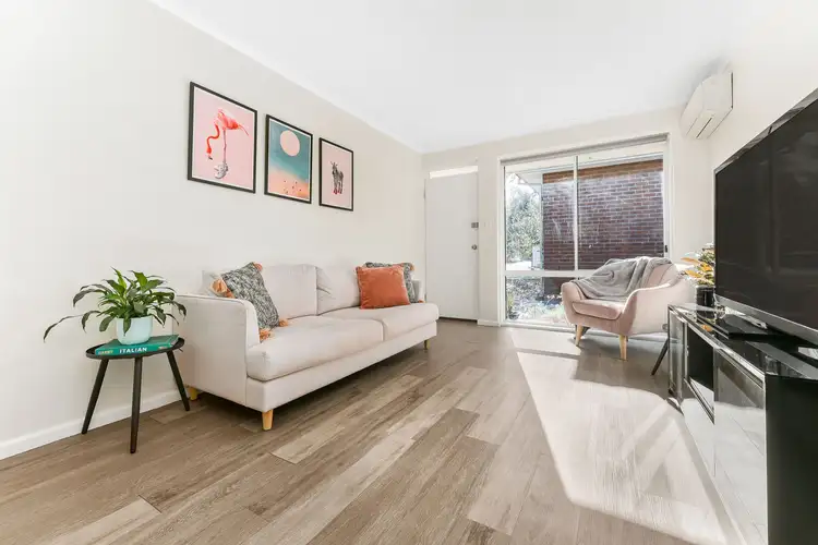 Main view of Homely unit listing, 4/16 Oakleigh Street, Oakleigh East VIC 3166