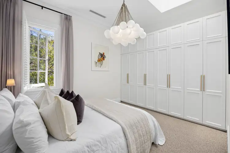 Fifth view of Homely apartment listing, 4/126 Kirribilli Avenue, Kirribilli NSW 2061
