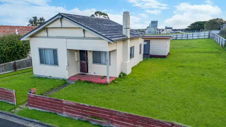 Main view of Homely house listing, 19 Preston Street, Warrnambool VIC 3280