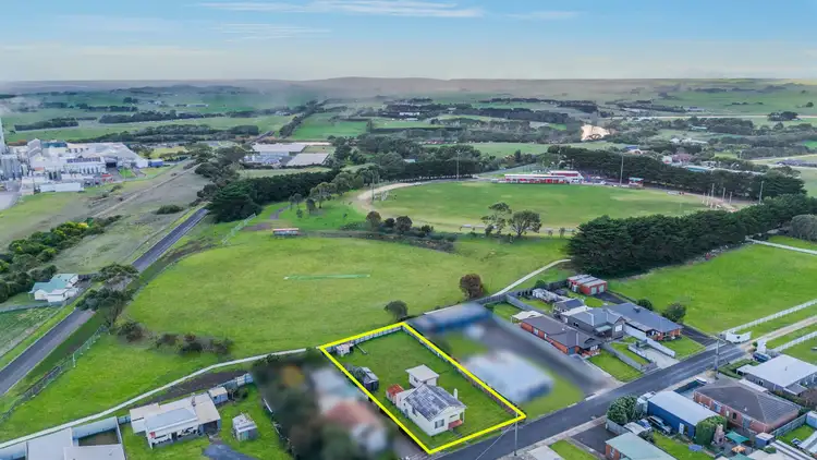 Second view of Homely house listing, 19 Preston Street, Warrnambool VIC 3280
