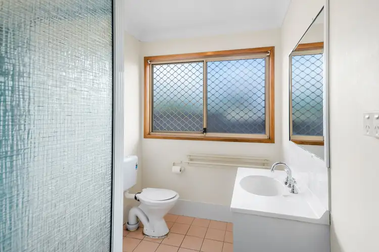 Sixth view of Homely house listing, 2/14 Avondale Road, Dapto NSW 2530