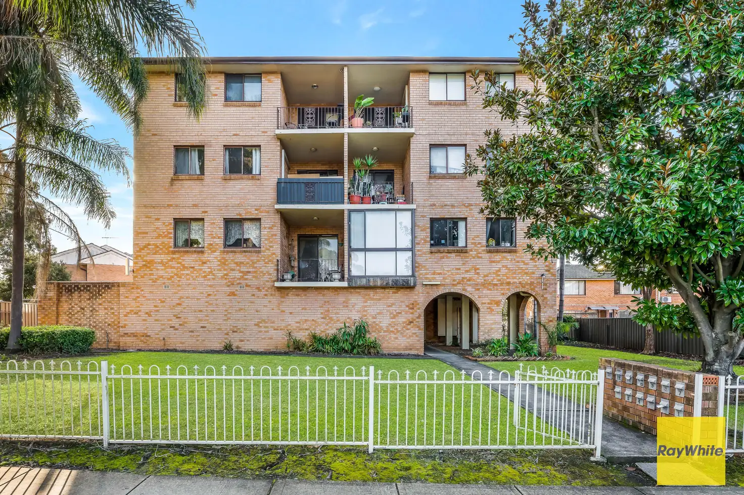 Main view of Homely unit listing, 8/9-11 Wilde Street, Carramar NSW 2163
