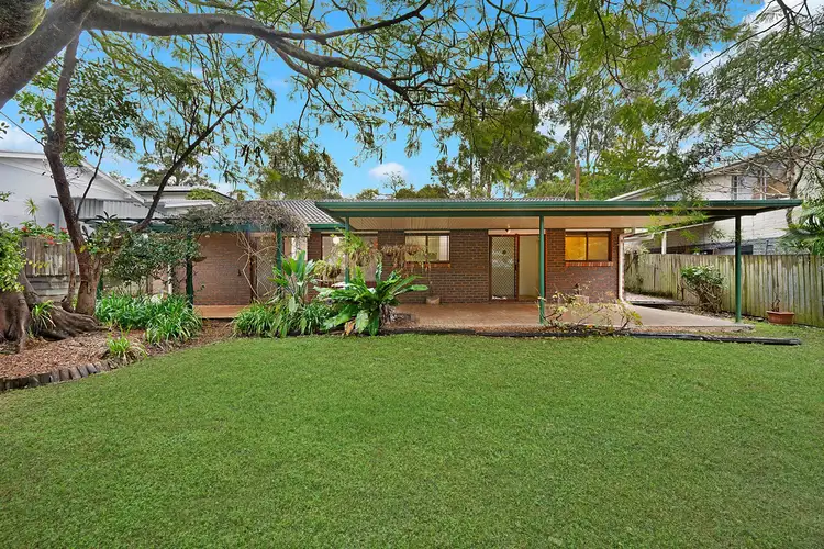 4 Bejimba Street, Kenmore QLD 4069