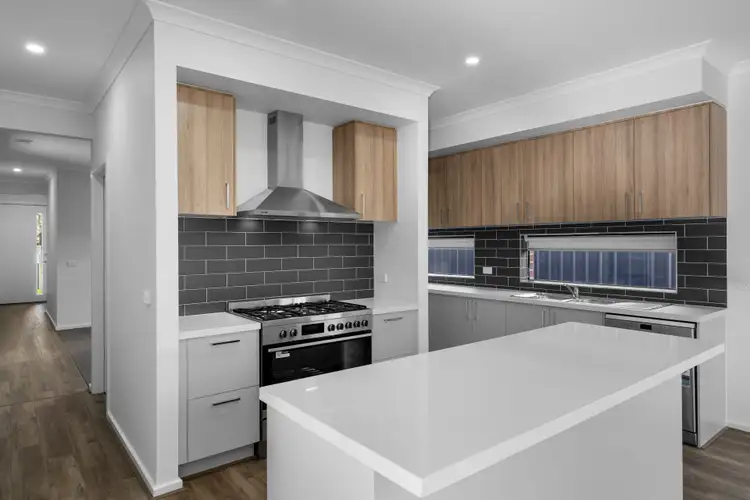 Sixth view of Homely house listing, 5 Pony Promenade, Seymour VIC 3660