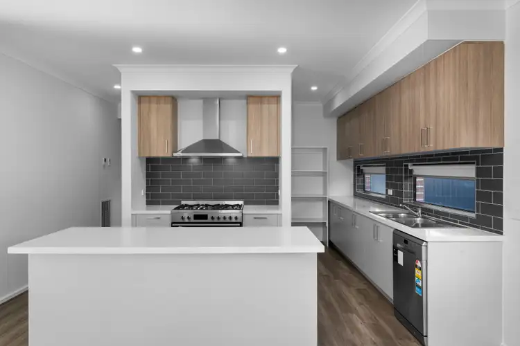 Seventh view of Homely house listing, 5 Pony Promenade, Seymour VIC 3660