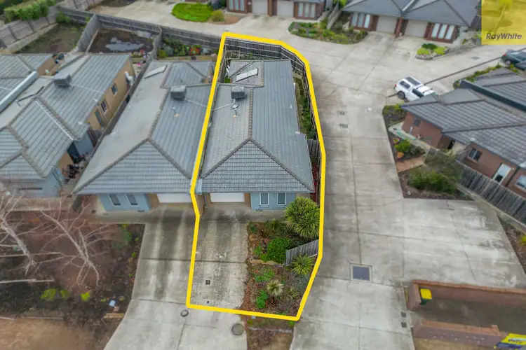 Main view of Homely unit listing, 4/13 Silverdale Drive, Darley VIC 3340