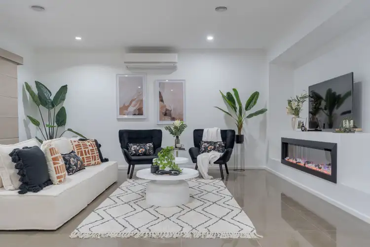 Fifth view of Homely house listing, 81 Waterview Boulevard, Craigieburn VIC 3064