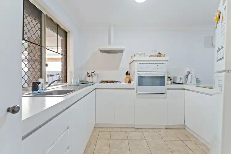 Fifth view of Homely unit listing, 1/10 Elanora Drive, Cooloongup WA 6168