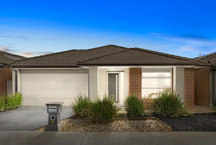 11 Mathoura Avenue, Werribee VIC 3030