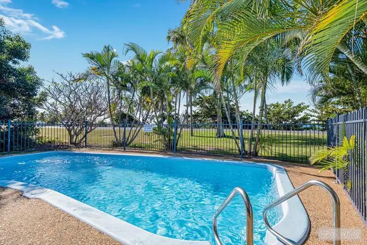 Second view of Homely unit listing, 4/162 Scenic Highway, Lammermoor QLD 4703
