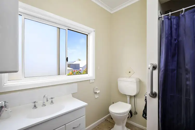 Fifth view of Homely house listing, 6 Clay Street, Ararat VIC 3377