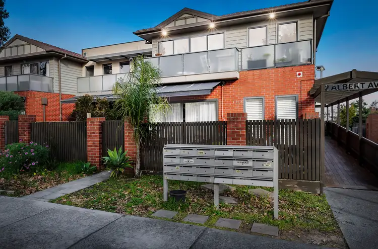 4/2 Albert Avenue, Oakleigh VIC 3166