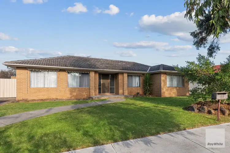21 Harefield Crescent, Kealba VIC 3021