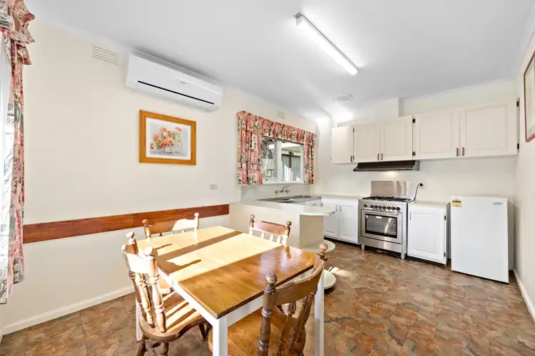 Sixth view of Homely house listing, 10 Thomas Street, Drouin VIC 3818