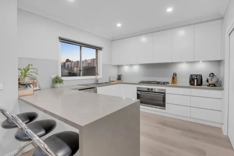 31 Bentham Street, Roxburgh Park VIC 3064