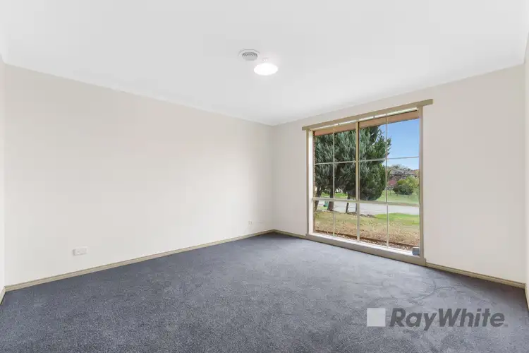 Sixth view of Homely house listing, 21 Ironbark Close, Hampton Park VIC 3976