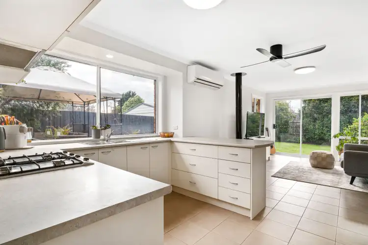 Fifth view of Homely house listing, 8 Milne Court, Langwarrin VIC 3910