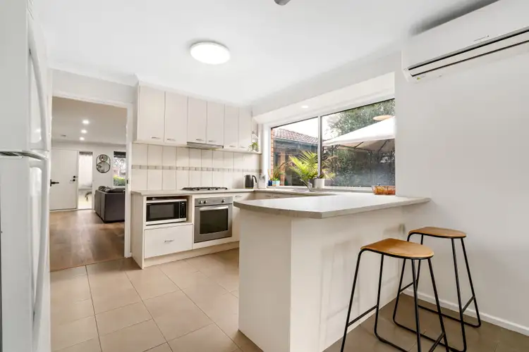 Sixth view of Homely house listing, 8 Milne Court, Langwarrin VIC 3910