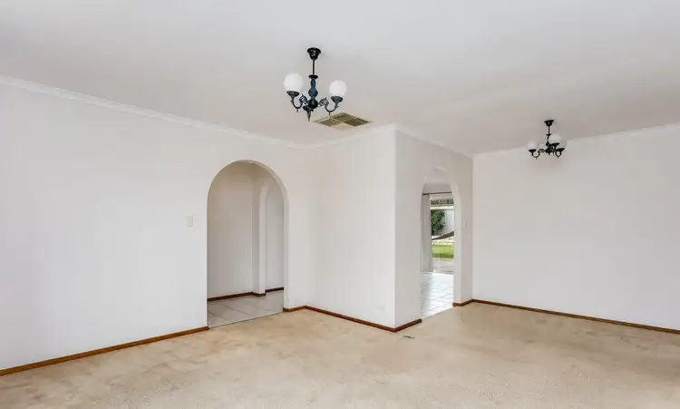 Fifth view of Homely house listing, 2 Cassinia Street, Craigmore SA 5114