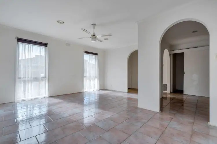 Fifth view of Homely house listing, 43 Hothlyn Drive, Craigieburn VIC 3064