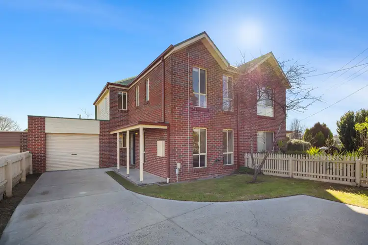3 Bentley Place, Ballarat East VIC 3350