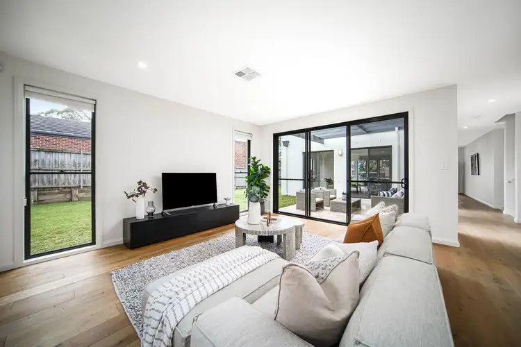 Fifth view of Homely house listing, 10 Anoushka Place, Belrose NSW 2085
